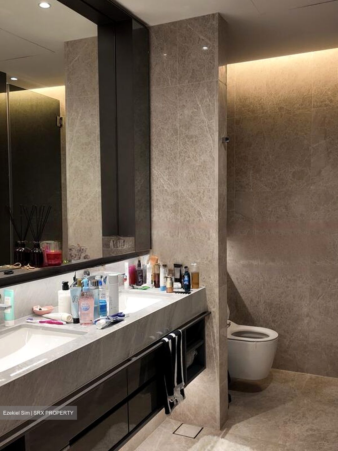 Riviere  (D3), Condominium #484022371